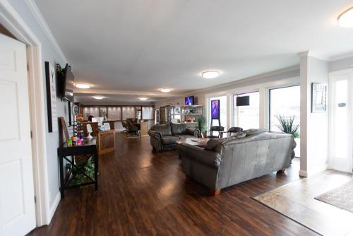 Specs-October-28th-2021-29